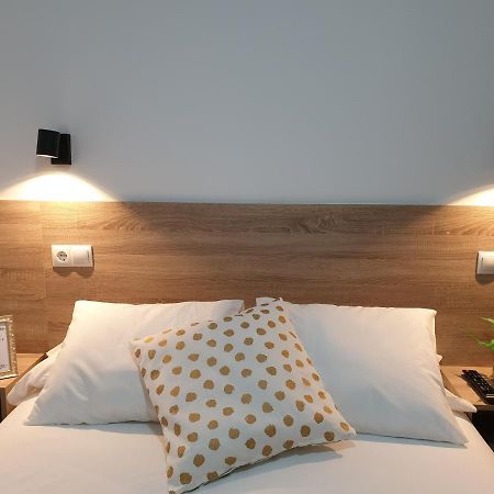 Norte Oviedo Rooms Madrid Exterior foto