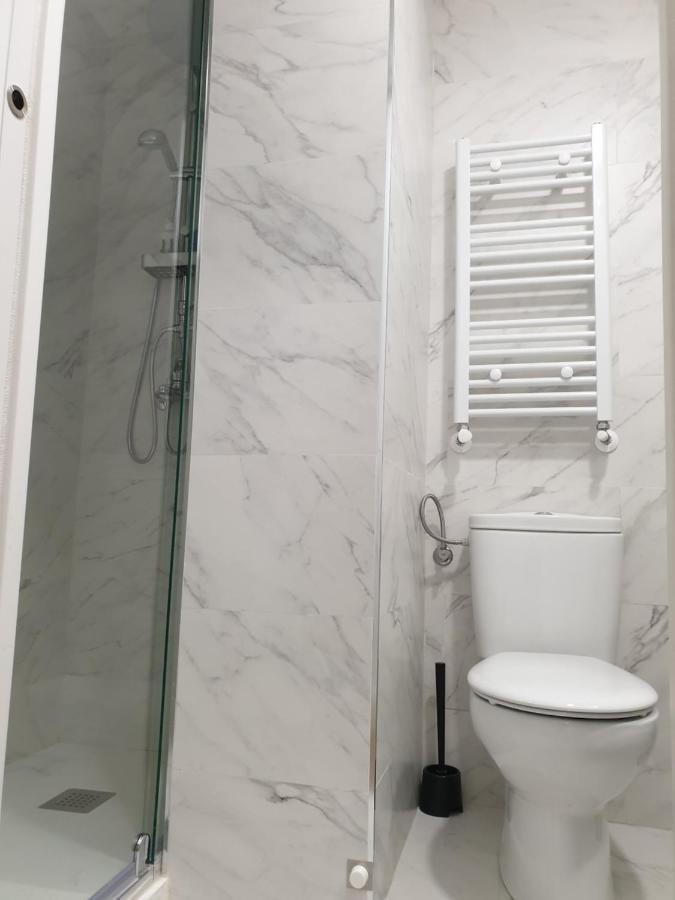 Norte Oviedo Rooms Madrid Exterior foto